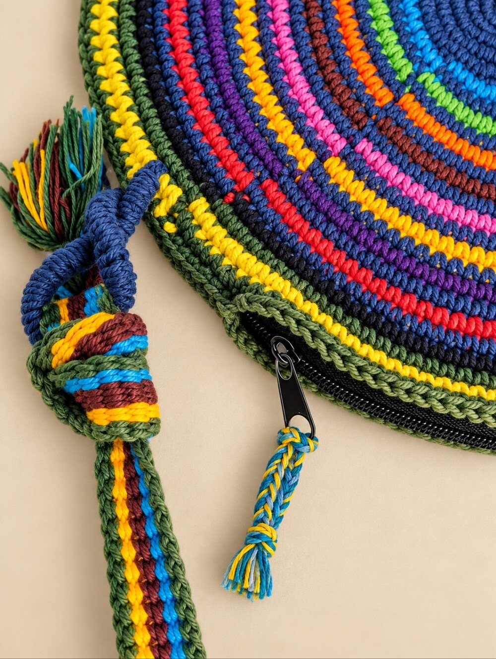 Round Crochet Crossbody Purse Rainbow Bag Fringe Zippered Boho Festival Artisan - Picture 4 of 8